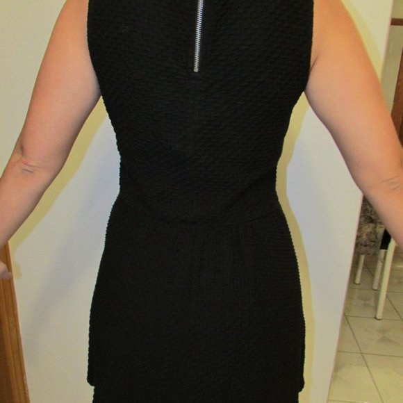 Women's Black Dress Size Medium - Picture 3 of 3